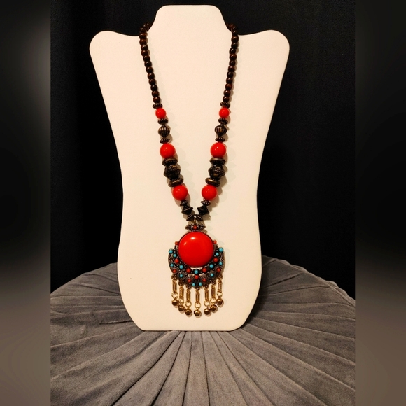 Fashion Accessories Necklace 🌺😍 - Picture 2 of 6